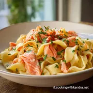 Pasta e Salmone Fresco in 20 Minuti