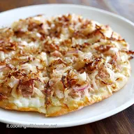 Pizza Tonno E Cipolle Fatta In Casa Per 4 Porzioni